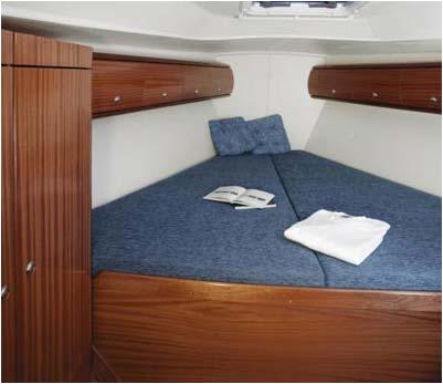 Bavaria 38 forward cabin